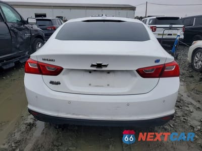 Zdjęcie 6 z 12 samochodu: 2018 CHEVROLET MALIBU HYBRID VIN:1G1ZF5SU7JF115446 - miniatura