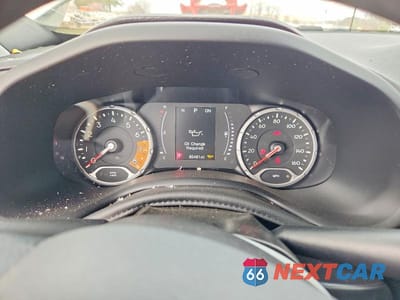 Zdjęcie 9 z 12 samochodu: 2020 JEEP RENEGADE SPORT VIN:ZACNJBAB9LPL51404 - miniatura