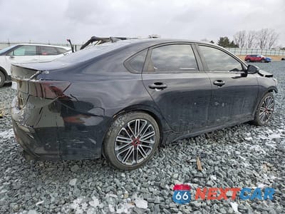 Trzecie zdjęcie samochodu z tyłu: 2020 KIA FORTE GT VIN:3KPF44AC4LE150851 - miniatura