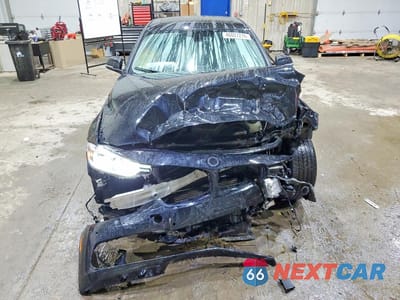 Piąte zdjęcie samochodu w środku: 2018 BMW 320 XI VIN:WBA8A3C54JA492274 - miniatura