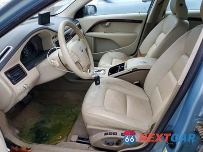 Zdjęcie 7 z 12 samochodu: 2009 VOLVO V70 3.2 VIN:YV1BW982X91082581 - miniatura