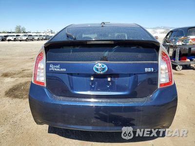 Zdjęcie 6 z 13 samochodu: 2015 TOYOTA PRIUS FOUR VIN:JTDKN3DU0F1881598 - miniatura