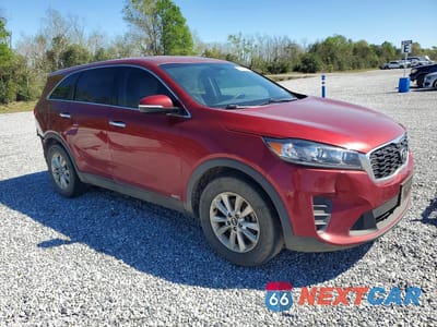Czwarte zdjęcie samochodu z boku: 2020 KIA SORENTO VIN:5XYPGDA30LG653162 - miniatura