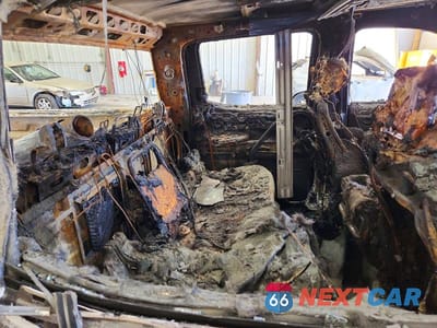 Zdjęcie 10 z 11 samochodu: 2025 CHEVROLET SILVERADO K1500 LTZ VIN:2GCUKGED3S1186107 - miniatura