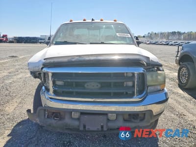 Piąte zdjęcie samochodu w środku: 2002 FORD F350 SUPER DUTY VIN:1FTWW33SX2EA65581 - miniatura