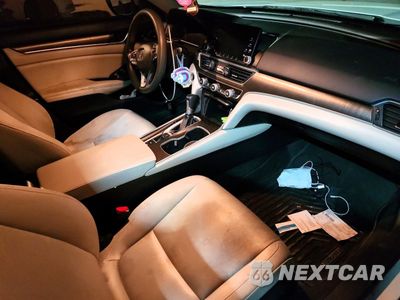 Zdjęcie 13 z 14 samochodu: 2019 HONDA ACCORD LX VIN:1HGCV1F12KA102998 - miniatura