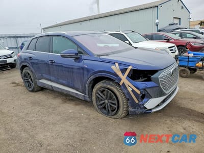 Czwarte zdjęcie samochodu z boku: 2023 AUDI Q4 E-TRON TECHNIK VIN:WA1M2AFZ8PP062507 - miniatura