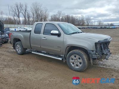 Czwarte zdjęcie samochodu z boku: 2013 GMC SIERRA K1500 SLE VIN:1GTR2VE74DZ299756 - miniatura