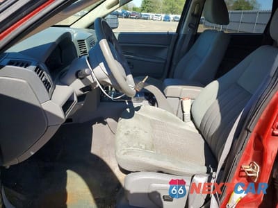 Zdjęcie 7 z 13 samochodu: 2006 JEEP GRAND CHEROKEE LAREDO VIN:1J4GR48KX6C311776 - miniatura