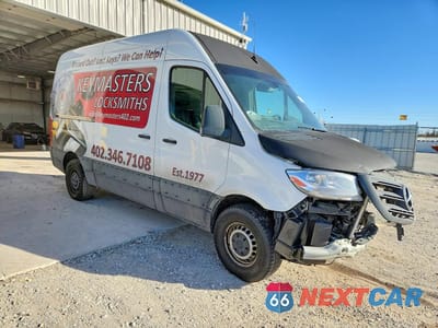 Czwarte zdjęcie samochodu z boku: 2023 MERCEDES BENZ SPRINTER 2500 VIN:W1Y4KBHY7PT114311 - miniatura