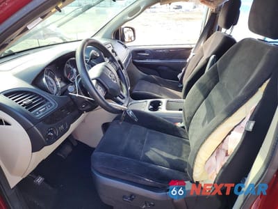 Zdjęcie 7 z 13 samochodu: 2014 DODGE GRAND CARAVAN SXT VIN:2C4RDGCG0ER477537 - miniatura
