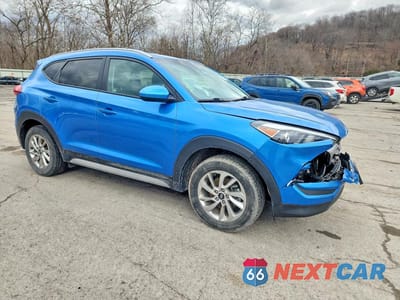 Czwarte zdjęcie samochodu z boku: 2017 HYUNDAI TUCSON SE VIN:KM8J3CA4XHU501931 - miniatura