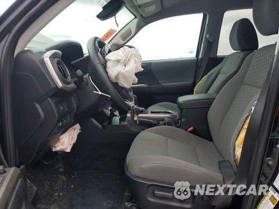 Zdjęcie 7 z 12 samochodu: 2023 TOYOTA TACOMA SR5 V6 VIN:3TMCZ5AN7PM548983 - miniatura