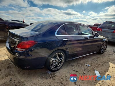 Trzecie zdjęcie samochodu z tyłu: 2019 MERCEDES-BENZ C 300 4MATIC VIN:55SWF8EB0KU283164 - miniatura