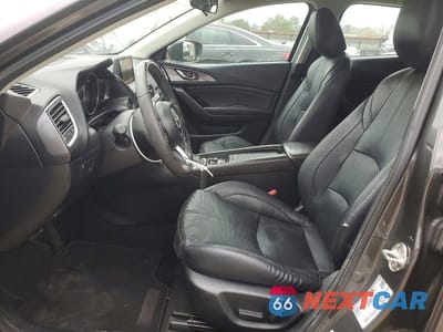 Zdjęcie 7 z 11 samochodu: 2018 MAZDA 3 GRAND TOURING VIN:3MZBN1M32JM199312 - miniatura