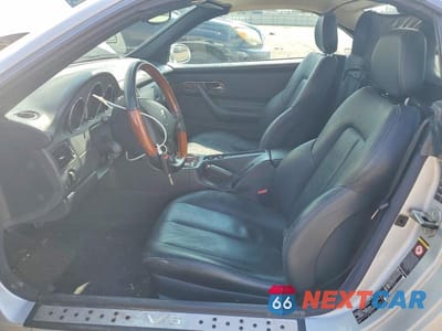 Zdjęcie 7 z 12 samochodu: 2001 MERCEDES-BENZ SLK 320 VIN:WDBKK65F61F199958 - miniatura