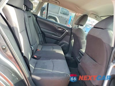 Zdjęcie 11 z 13 samochodu: 2020 TOYOTA RAV4 XLE VIN:2T3P1RFV2LC127899 - miniatura