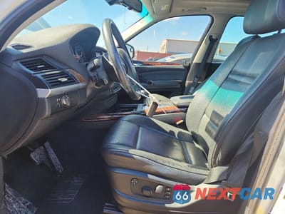 Zdjęcie 13 z 24 samochodu: 2008 BMW X5 3.0I VIN:5UXFE43588L008723 - miniatura