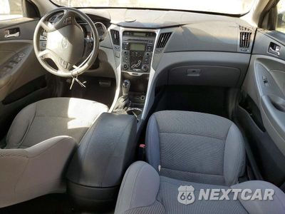 Zdjęcie 8 z 11 samochodu: 2013 HYUNDAI SONATA GLS VIN:5NPEB4AC3DH571104 - miniatura