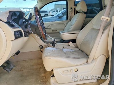Zdjęcie 7 z 14 samochodu: 2008 CADILLAC ESCALADE LUXURY VIN:1GYFK63898R274906 - miniatura