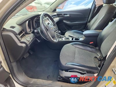 Zdjęcie 7 z 13 samochodu: 2015 CHEVROLET MALIBU 2LT VIN:1G11D5SL8FF319884 - miniatura