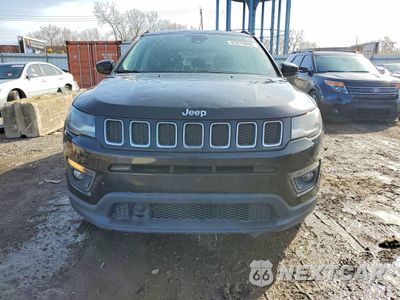 Piąte zdjęcie samochodu w środku: 2018 JEEP COMPASS LATITUDE VIN:3C4NJCBB7JT304658 - miniatura