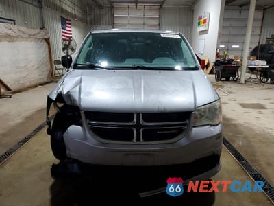 Piąte zdjęcie samochodu w środku: 2014 DODGE GRAND CARAVAN SE VIN:2C4RDGBG5ER353765 - miniatura