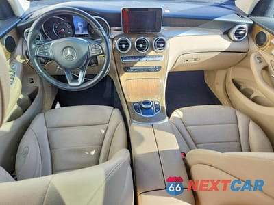 Zdjęcie 8 z 13 samochodu: 2019 MERCEDES-BENZ GLC 300 VIN:WDC0G4JB1KV132168 - miniatura