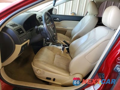 Zdjęcie 7 z 12 samochodu: 2010 MERCURY MILAN PREMIER VIN:3MEHM0JG5AR633175 - miniatura