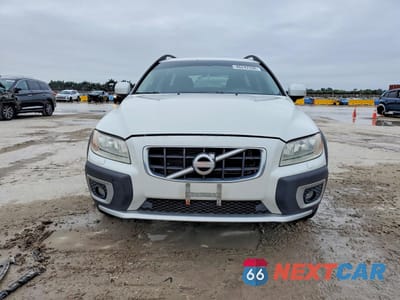 Piąte zdjęcie samochodu w środku: 2010 VOLVO XC70 3.2 VIN:YV4960BZ1A1075381 - miniatura