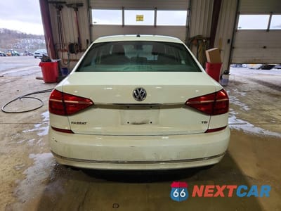 Zdjęcie 6 z 11 samochodu: 2016 VOLKSWAGEN PASSAT S VIN:1VWAT7A3XGC027693 - miniatura