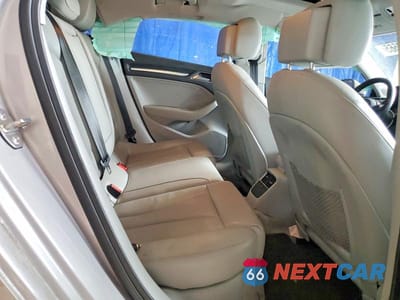 Zdjęcie 10 z 12 samochodu: 2015 AUDI A3 PREMIUM PLUS VIN:WAUCJGFF2F1028655 - miniatura
