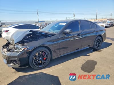 2023 BMW 530E WBA13AG09PCM42255 - główne zdjęcie licytacji z USA - miniatura