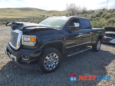 2017 GMC SIERRA K2500 DENALI 1GT12UEY5HF124987 - główne zdjęcie licytacji z USA - miniatura