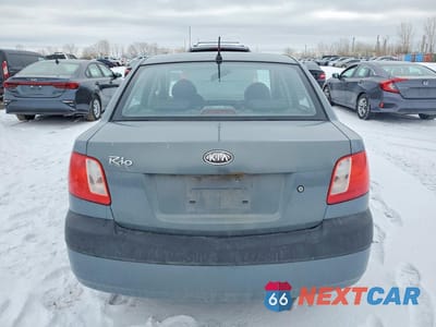 Zdjęcie 6 z 12 samochodu: 2008 KIA RIO BASE VIN:KNADE123686433473 - miniatura