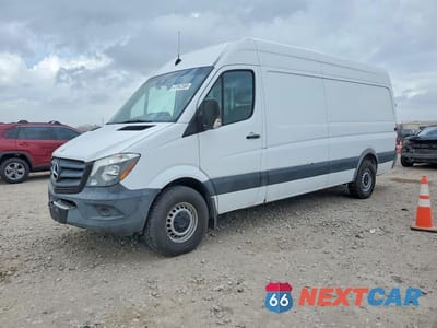 2015 MERCEDES-BENZ SPRINTER 2500 WD3PE8CC3F5970452 - główne zdjęcie licytacji z USA - miniatura