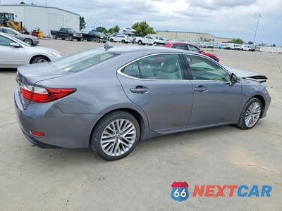Trzecie zdjęcie samochodu z tyłu: 2013 LEXUS ES 350 BASE VIN:JTHBK1GG0D2058436 - miniatura