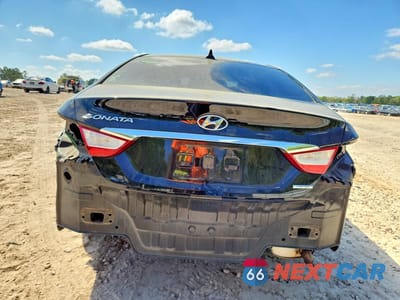 Zdjęcie 6 z 13 samochodu: 2011 HYUNDAI SONATA LIMITED VIN:5NPEC4AC1BH090116 - miniatura