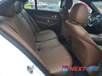 Zdjęcie 10 z 11 samochodu: 2022 MERCEDES-BENZ E 350 4MATIC VIN:W1KZF8EB6NB071378 - miniatura