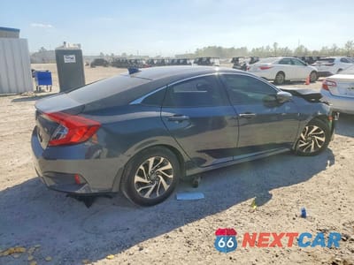 Trzecie zdjęcie samochodu z tyłu: 2017 HONDA CIVIC EX VIN:19XFC2F7XHE217124 - miniatura