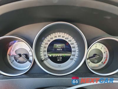 Zdjęcie 9 z 12 samochodu: 2013 MERCEDES-BENZ C 250 VIN:WDDGF4HB2DR257887 - miniatura