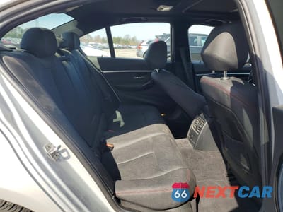 Zdjęcie 10 z 12 samochodu: 2018 BMW 330 XI VIN:WBA8D9G56JNU71035 - miniatura