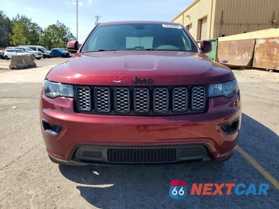Piąte zdjęcie samochodu w środku: 2020 JEEP GRAND CHEROKEE LAREDO VIN:1C4RJEAG5LC329194 - miniatura