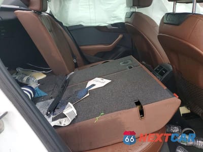 Zdjęcie 10 z 12 samochodu: 2019 AUDI A4 PREMIUM PLUS VIN:WAUENAF48KA112272 - miniatura
