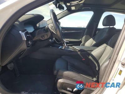 Zdjęcie 7 z 13 samochodu: 2020 BMW 530 I VIN:WBAJR3C04LWW75517 - miniatura