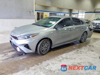 2022 KIA FORTE GT-LINE 3KPF54AD3NE499301 - główne zdjęcie licytacji z USA - miniatura
