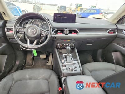 Zdjęcie 8 z 12 samochodu: 2021 MAZDA CX-5 SPORT VIN:JM3KFBBM3M1353553 - miniatura