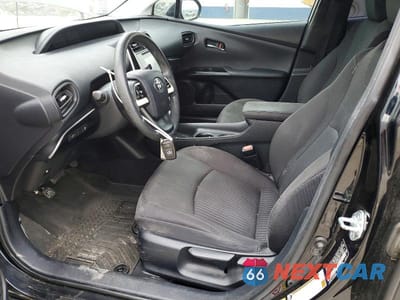 Zdjęcie 7 z 12 samochodu: 2016 TOYOTA PRIUS C FOUR VIN:JTDKBRFU5G3500309 - miniatura