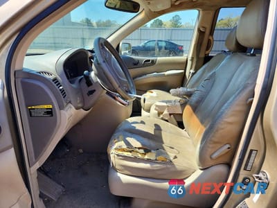 Zdjęcie 7 z 13 samochodu: 2006 KIA SEDONA VIN:KNDMB233466063203 - miniatura