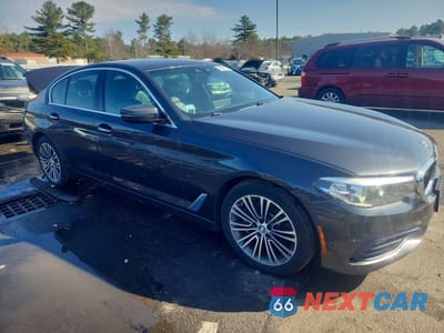 Czwarte zdjęcie samochodu z boku: 2018 BMW 530 XI VIN:WBAJA7C57JWA73303 - miniatura
